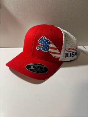 PUMA Oracle Team USA hat NWT